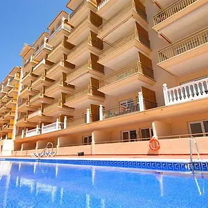 Turisticos Yamasol Apartment